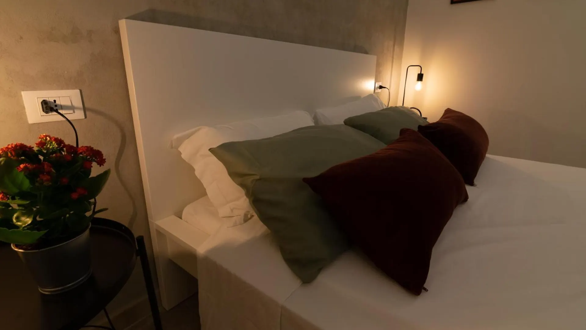 R-Home Exclusive Rooms Catania Guest house