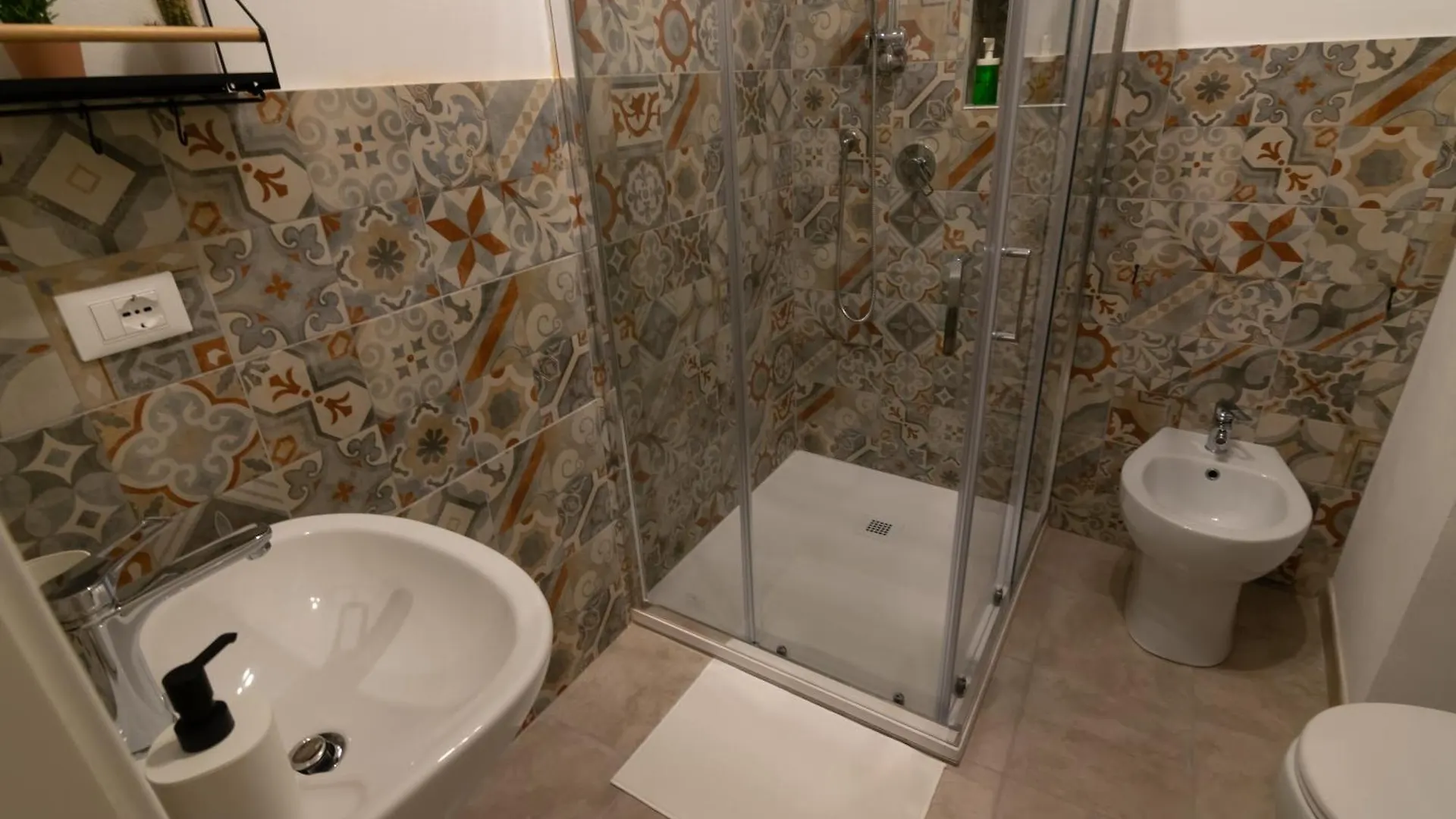 R-Home Exclusive Rooms Catania