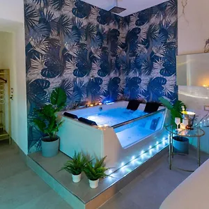 Mazzini Luxury Jacuzzy Catania